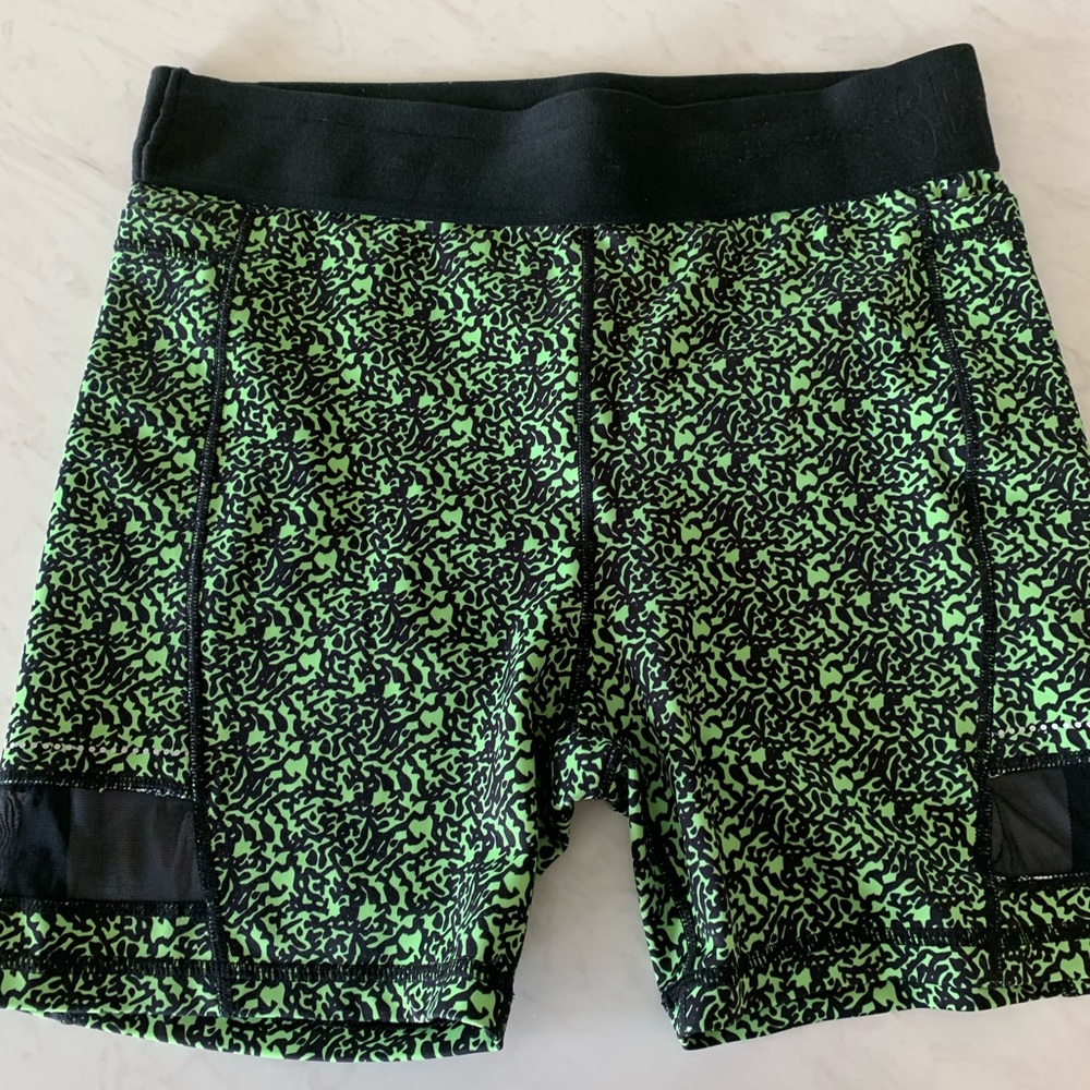 Senita Athletics Shorts XL, Green 5in Inseam